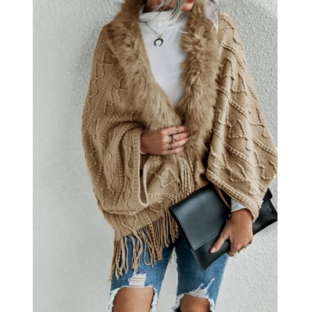 Boho vegan fur sweater cardigan open poncho - Picture 4 of 16
